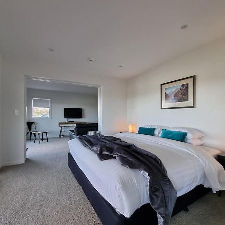 Fabulous Castor Bay 1 Bedroom With Views And Skytv Окленд Экстерьер фото